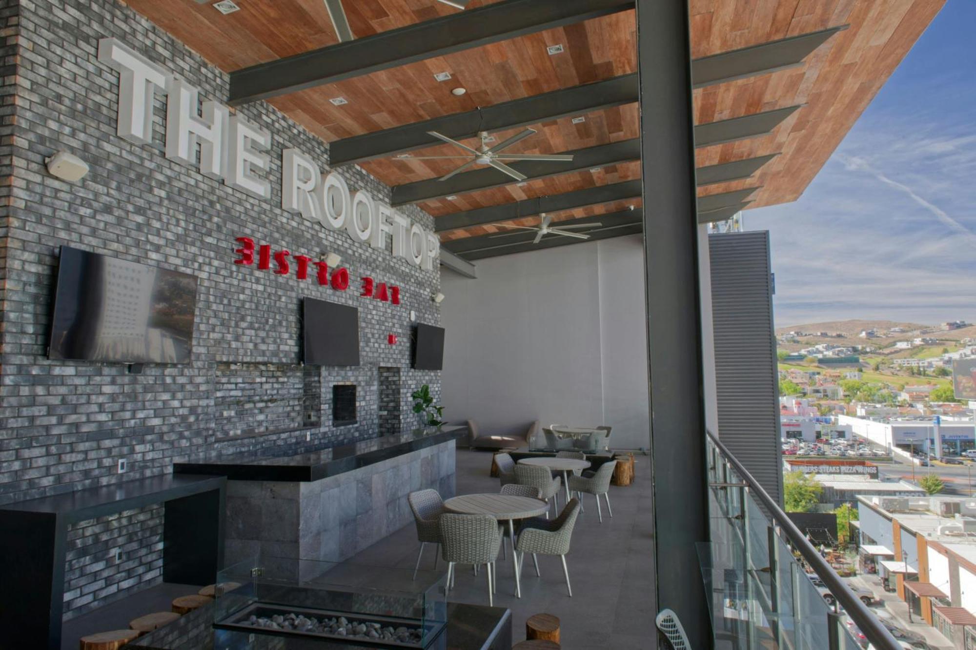 Four Points By Sheraton Distrito Uno Chihuahua Esterno foto