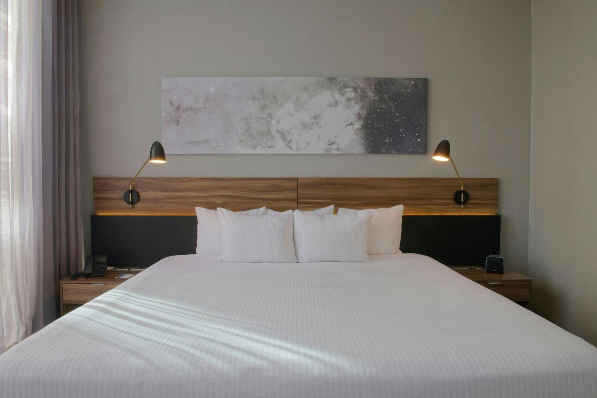 Four Points By Sheraton Distrito Uno Chihuahua Esterno foto