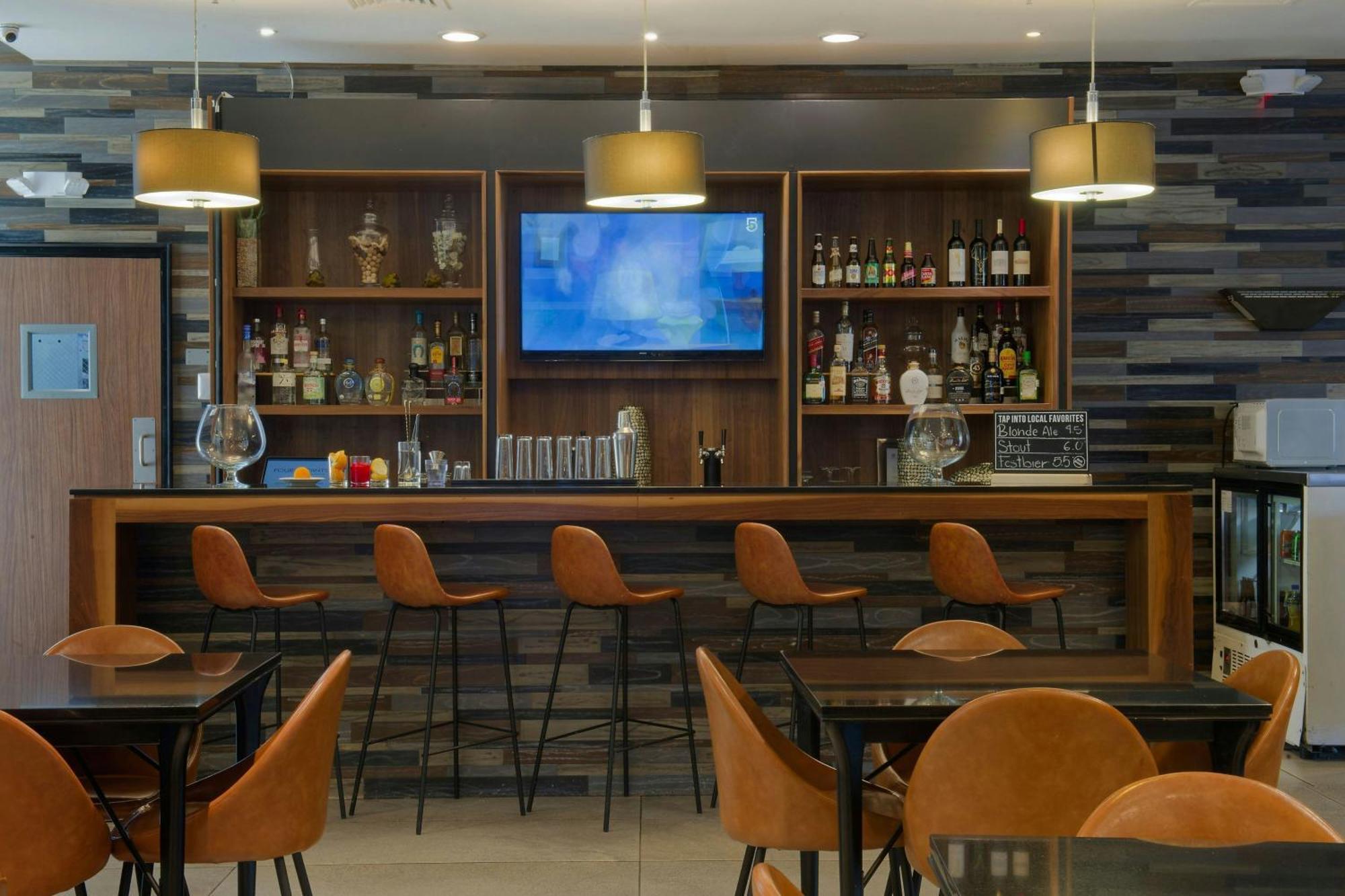 Four Points By Sheraton Distrito Uno Chihuahua Esterno foto